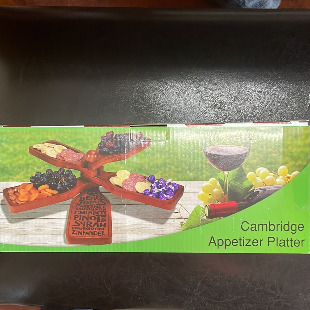 NIB Cambridge stackable appetizer platter